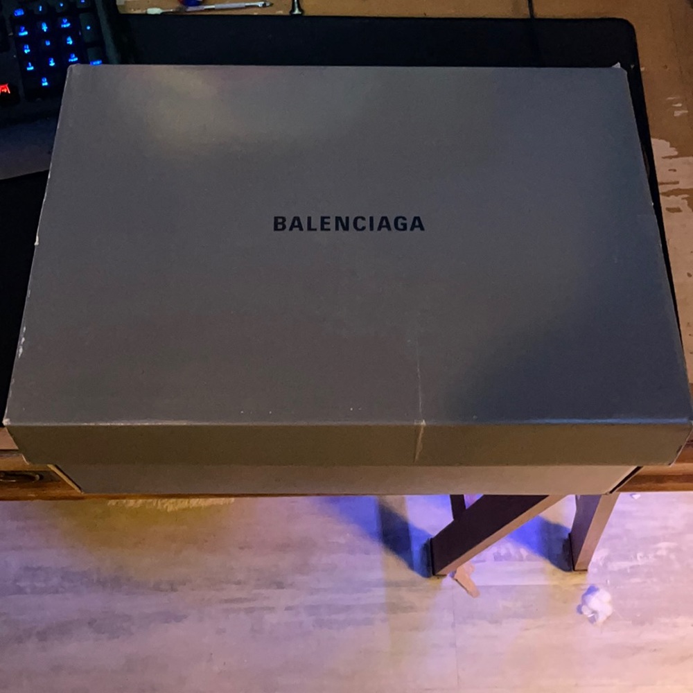 Balenciagas triple S
